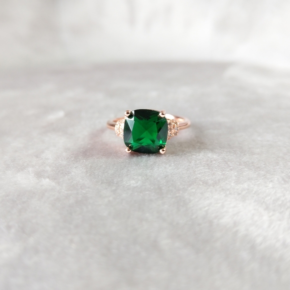 🔥LAST 1🔥NEW ROSE GOLD PLATED EMERALD RING - Picture 11 of 15